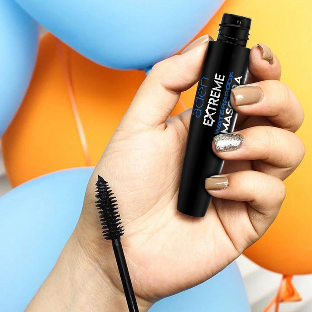Extreme Waterproof Mascara Volume and Length – Smudge-Proof Voluminous Mascara Black Long Lasting Tubing Effect – Vegan Formula, Non-Flaking for Stunning Lashes – Made in Italy