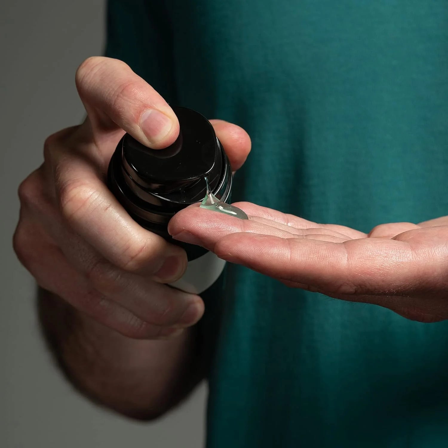 Exfoliating Ingrown Hair Treatment Gel with Glycolic Acid and Salicylic Acid, 3 Fl Oz