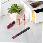 Lip Liner Cream Pen for Women Matte Finish Lip Stain Tool for Precise Application and Effortless Contouring for Beginners Texture