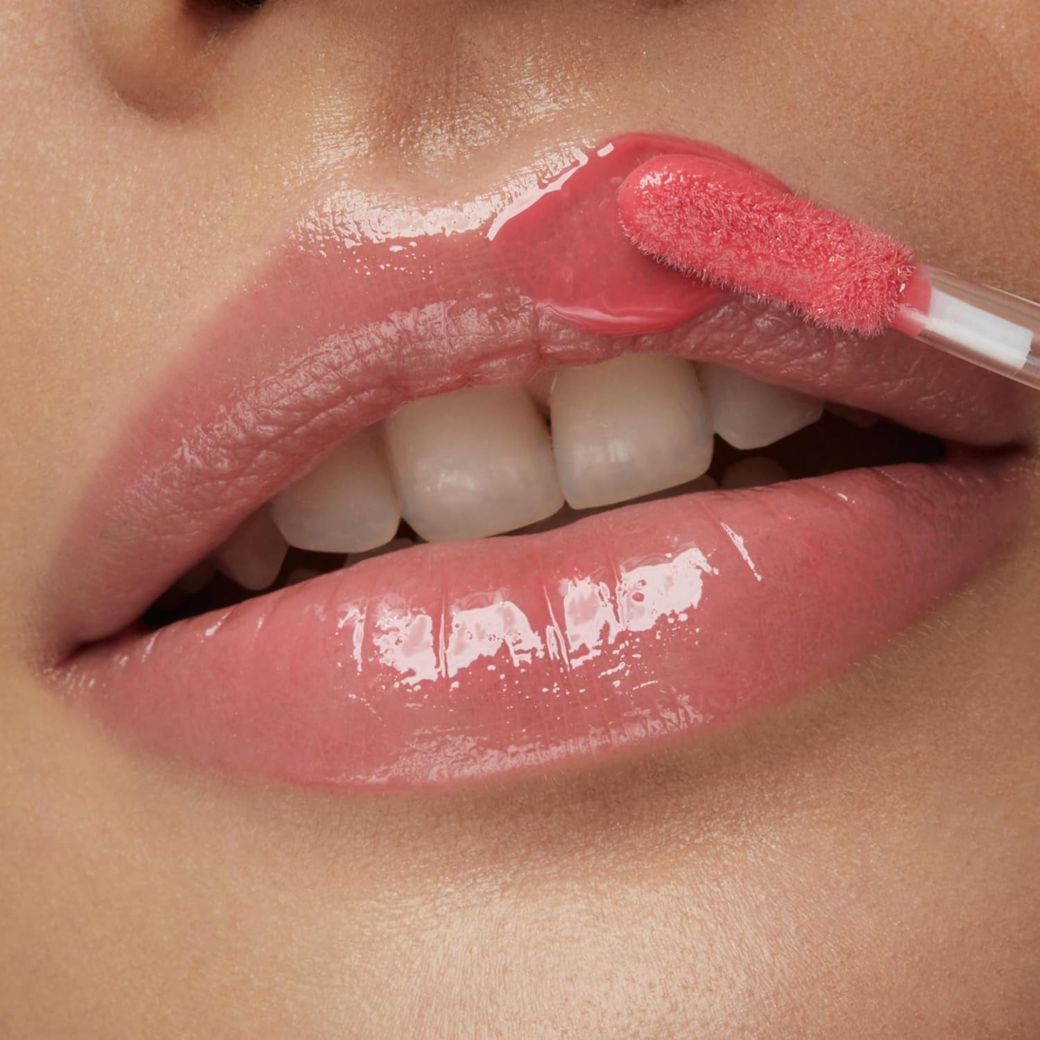 Bridgerton Brilliant Bliss Lip Gloss - 02 Blushing Nectarine