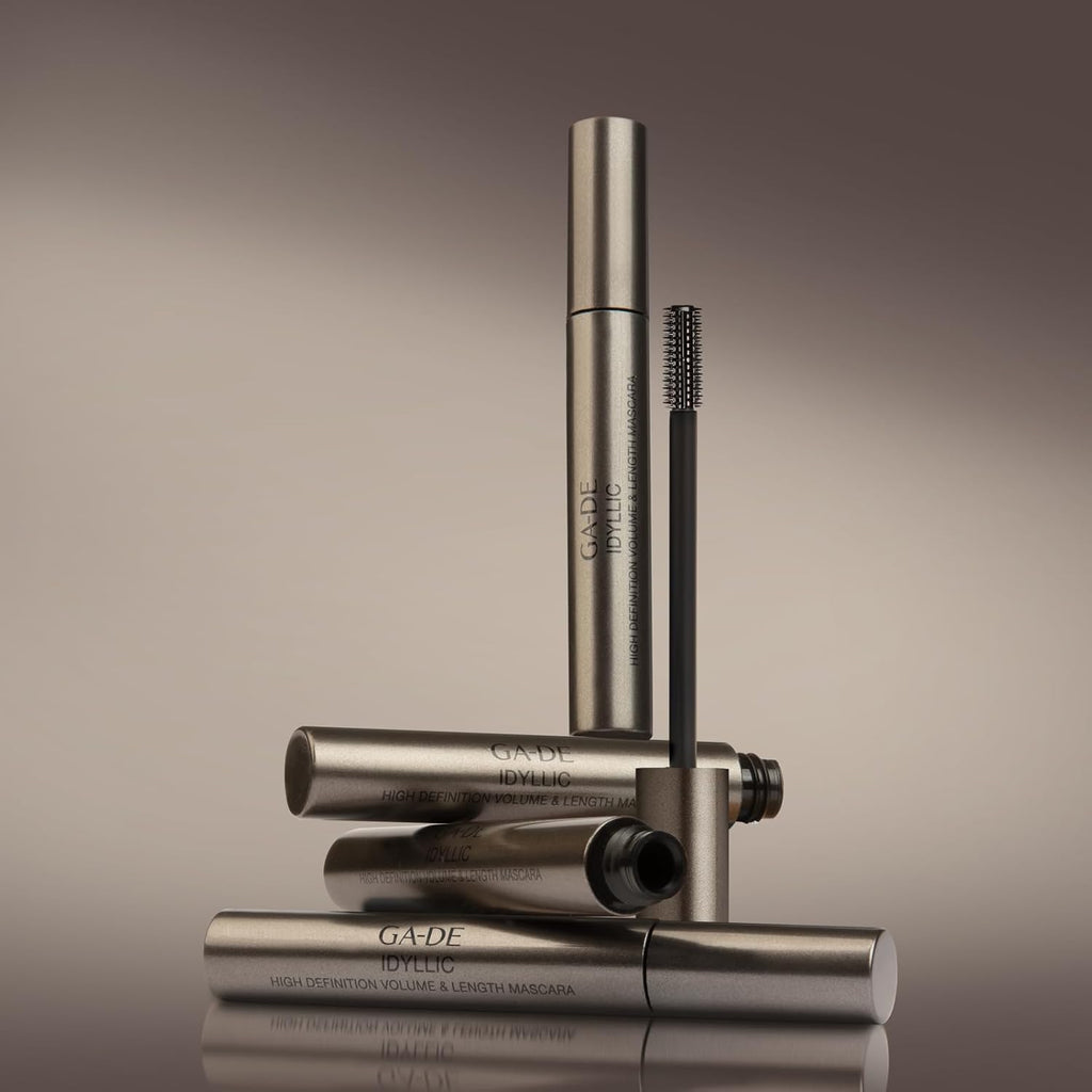 Idyllic High Definition Volume and Length Mascara - Infused with Marine Algae, Grape Seed Extract, and Hydra-Mineral Complex - Black - 0.3 Oz